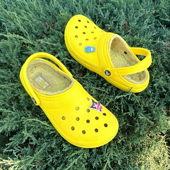 Crocs Classic Lined Clogs Unisex Size M6 W8 Yellow Sandals - Picture 1 of 15
